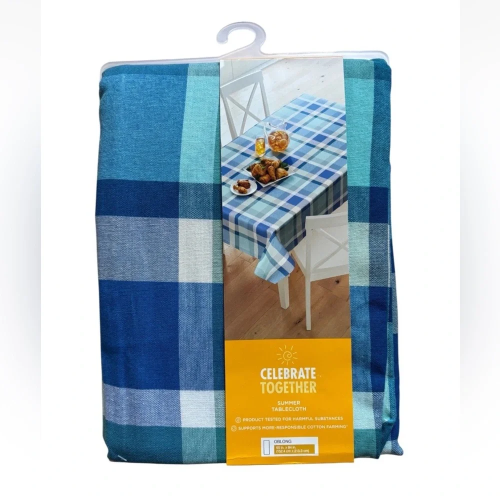 Celebrate Together Kohl’s Plaid Tablecloth Summer Blue Oblong 60x84 Nautical